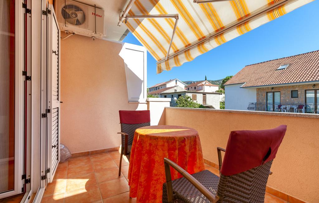 Apartments And Rooms Dobrila Jelsa (Hvar) Exterior foto