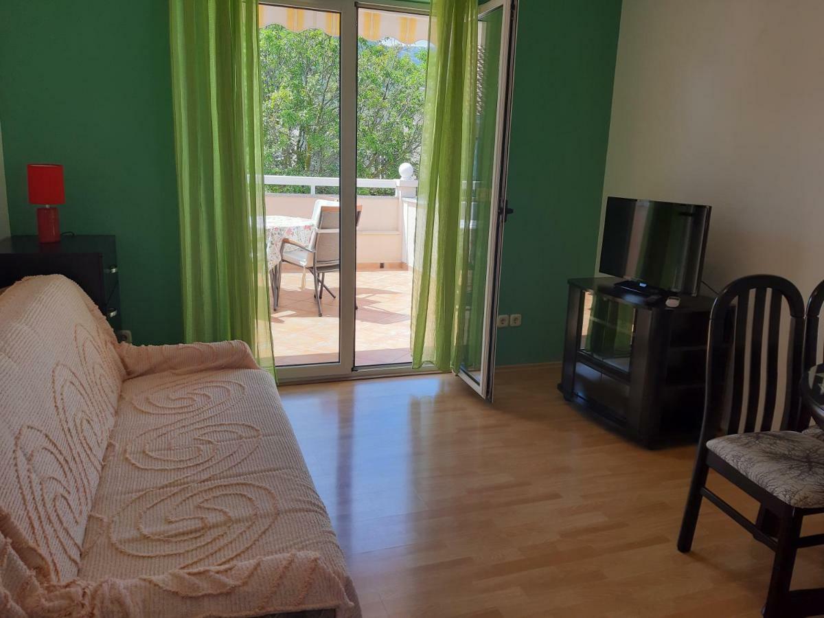 Apartments And Rooms Dobrila Jelsa (Hvar) Exterior foto